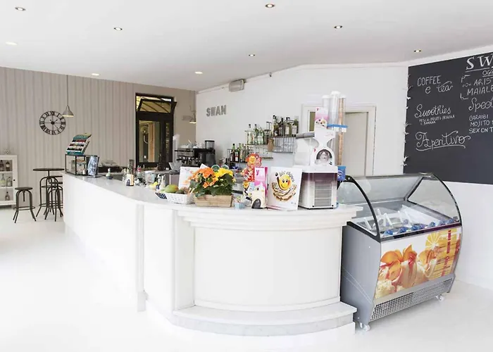 With Swimming Pool In Luni Mare